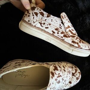 Crown Vintage Women's Spotted Brown and white cow print slip ons